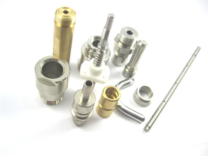 CNC數(shù)控車床加工技術(shù) 從軸加工到現(xiàn)代制造的全面解析